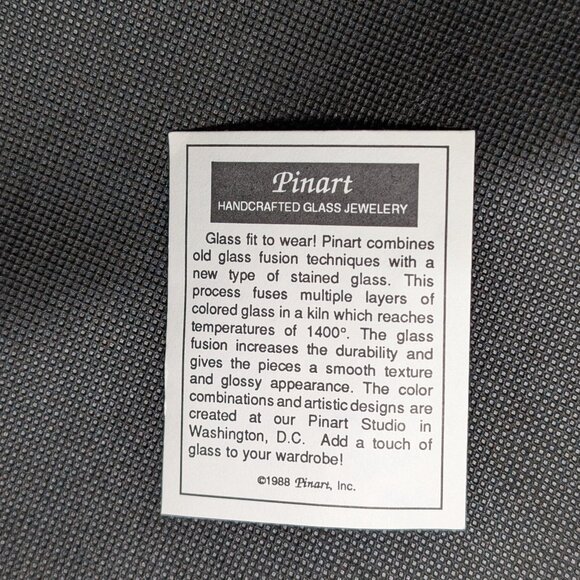 Pair of Vintage  Pinart Handcrafted Art Glass Brooches Pins one NWT 1988 Y2K - Picture 9 of 10